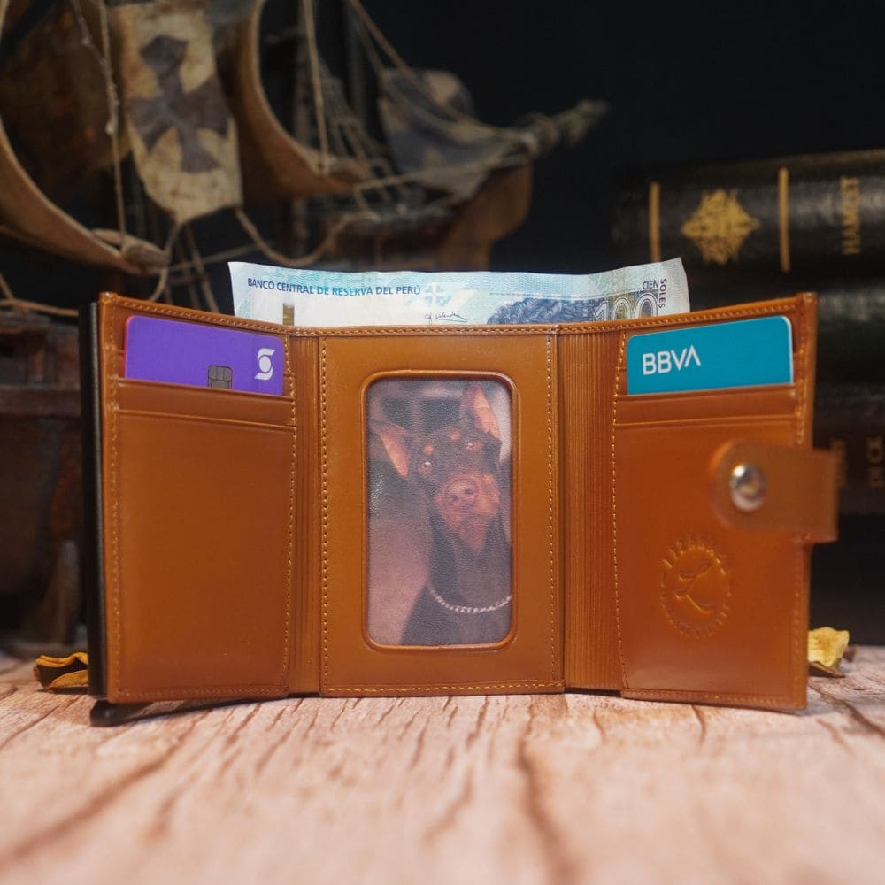 BILLETERA KURONO - BH07