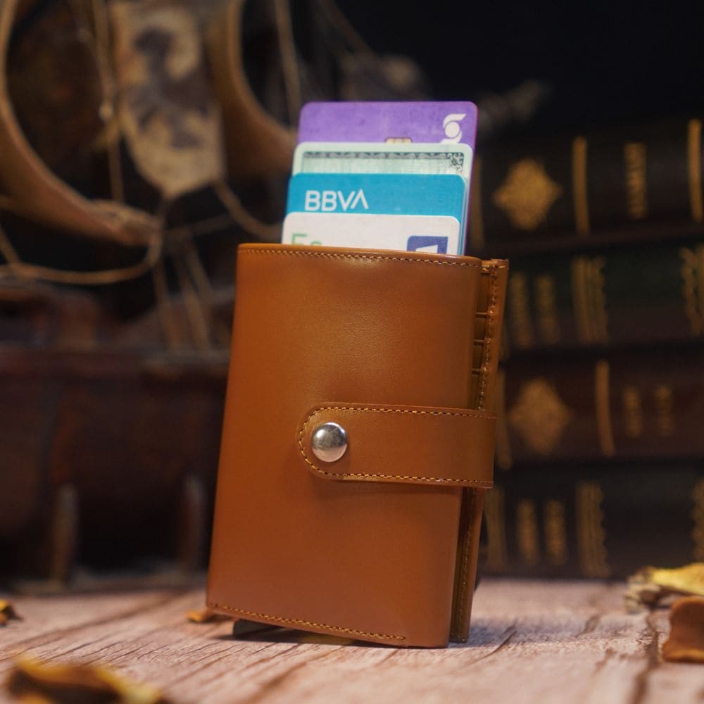 BILLETERA KURONO - BH07